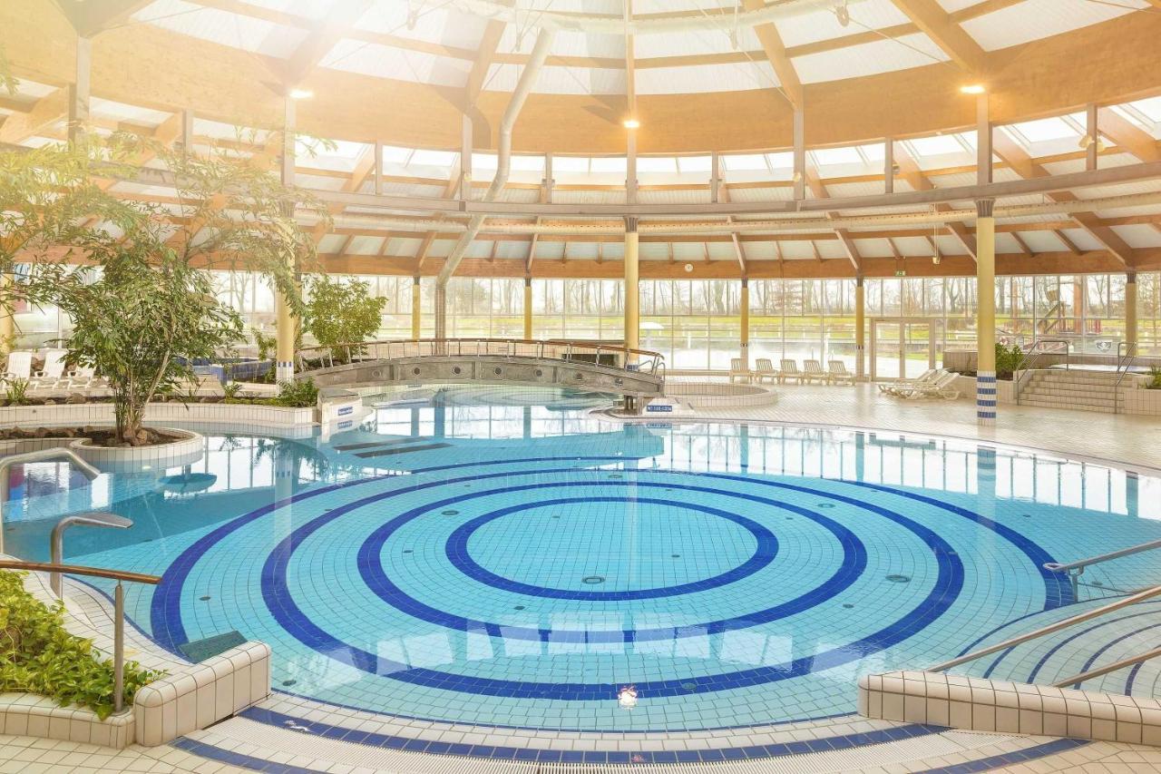 Mit Meerblick Und Balkon, Gratis Nutzung Vom Ahoi Erlebnisbad Und Sauna In Sellin - Meeresblick Fewo 24 ゲーレン エクステリア 写真